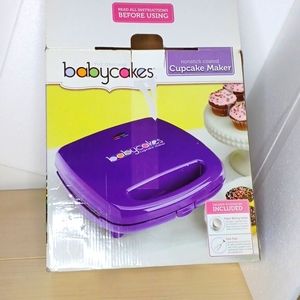 Babycakes Cupcakes Maker - NWT - Cannot Bundled due to weight and packaging